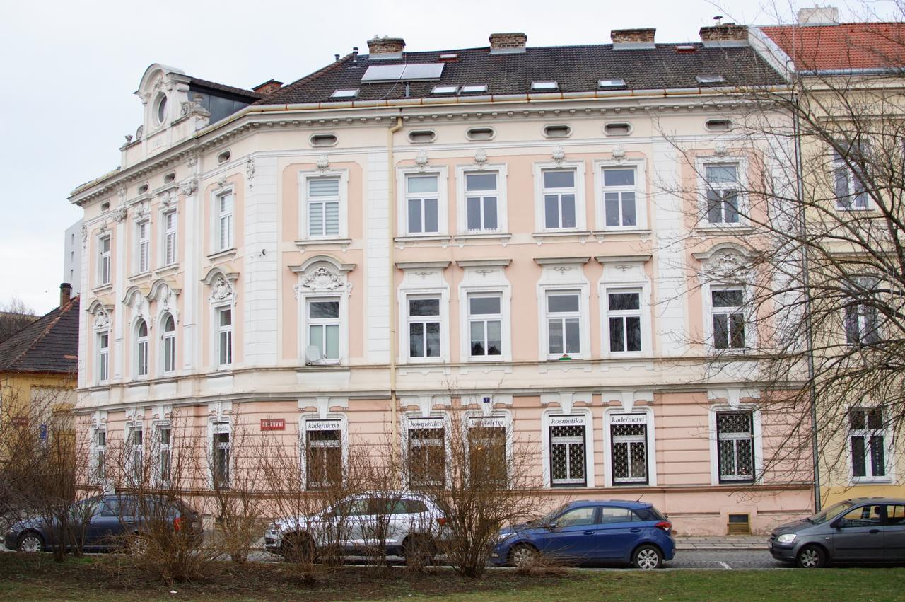Apartmany Mary Литомержице Экстерьер фото