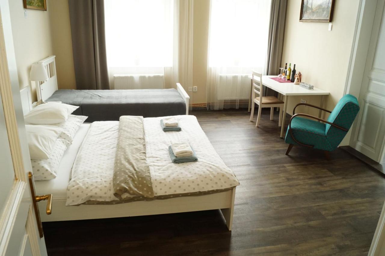 Apartmany Mary Литомержице Экстерьер фото
